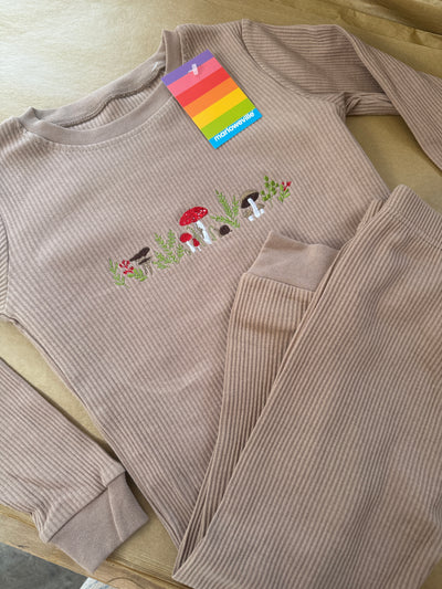 4-5 years beige Embroidered mushroom ribbed set