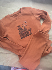 4-5 years haunted Halloween house rust