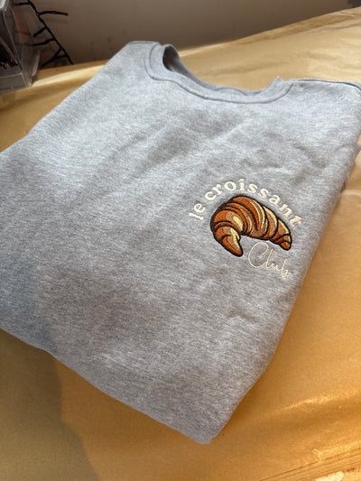 XXL adult PRE-MADE le croissant club grey sweater