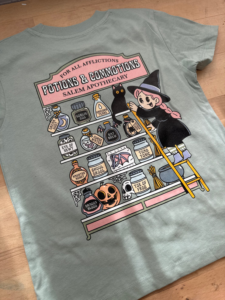 3/4 years MISFIT potions and commotions aloe tee
