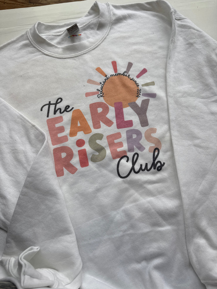 Medium (10/12) MISFIT early risers club sweater