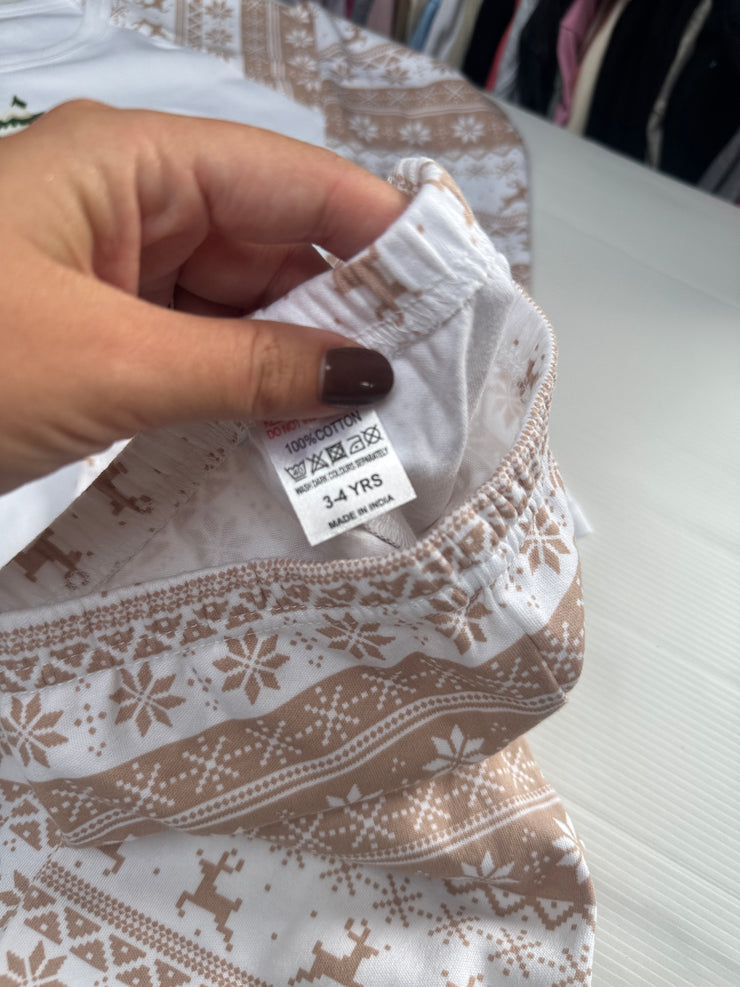 3-4 years vintage deer pjs