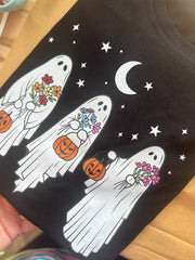 2xL ghost Halloween black tee