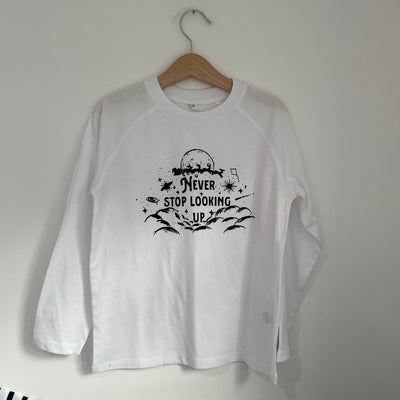 Pre-made - christmas never stop looking up white tee - 4-5 years